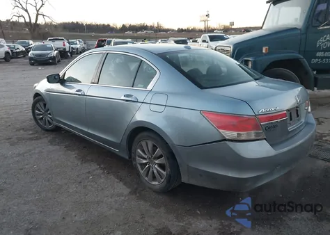 2011 Honda Accord 2.4 Ex-L from USA, damaged, VIN 1HGCP2F81BA156256